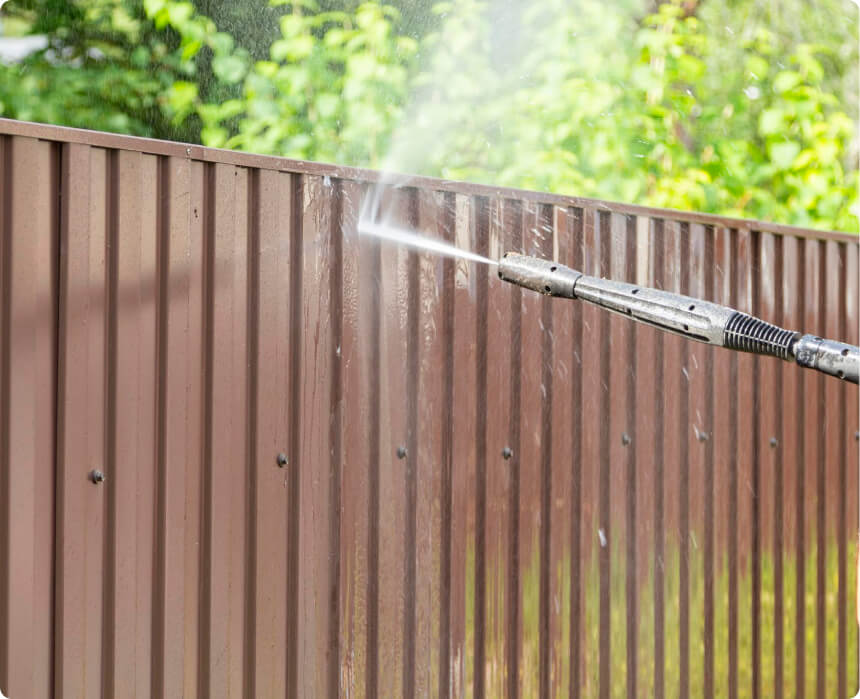 fence cleaning