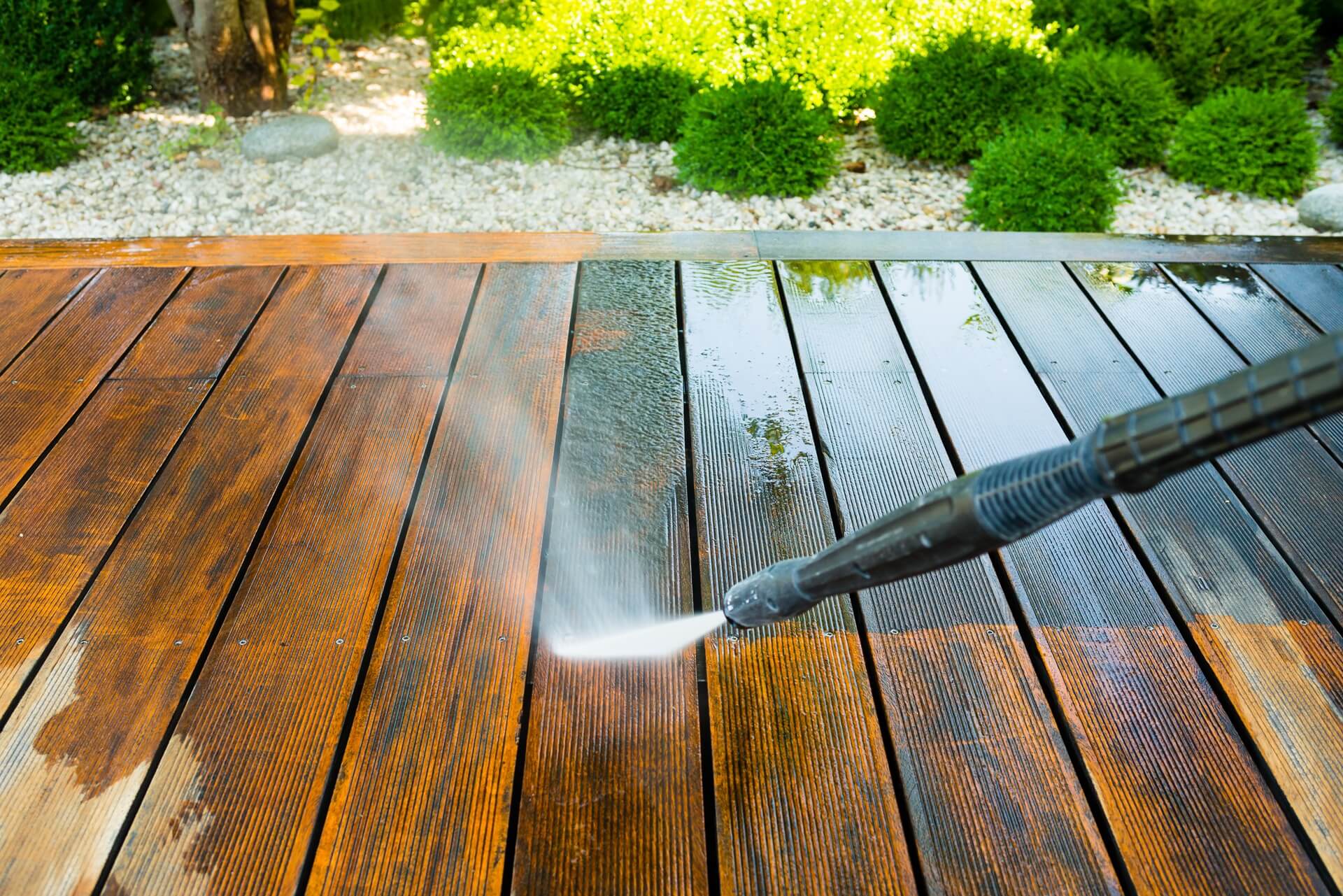 pressure washing woods floor